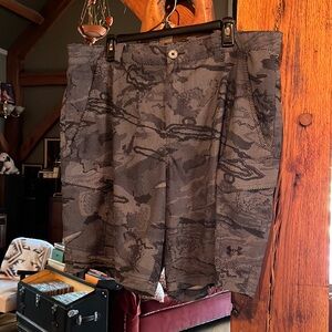 Under Armour Heat Gear Camo Cargo Shorts